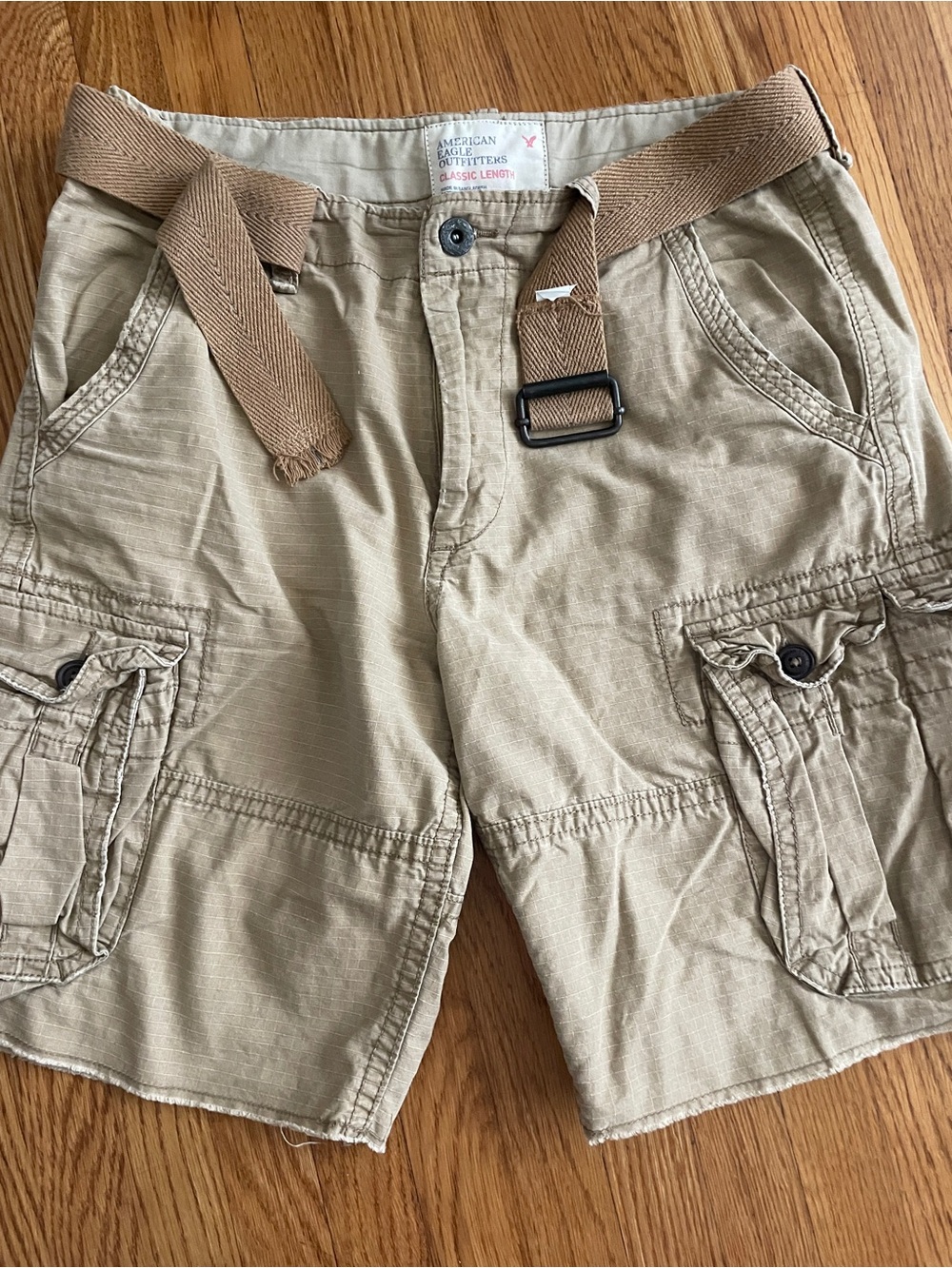 American Eagle Outfitters Men's Tan Cargo Shorts 32